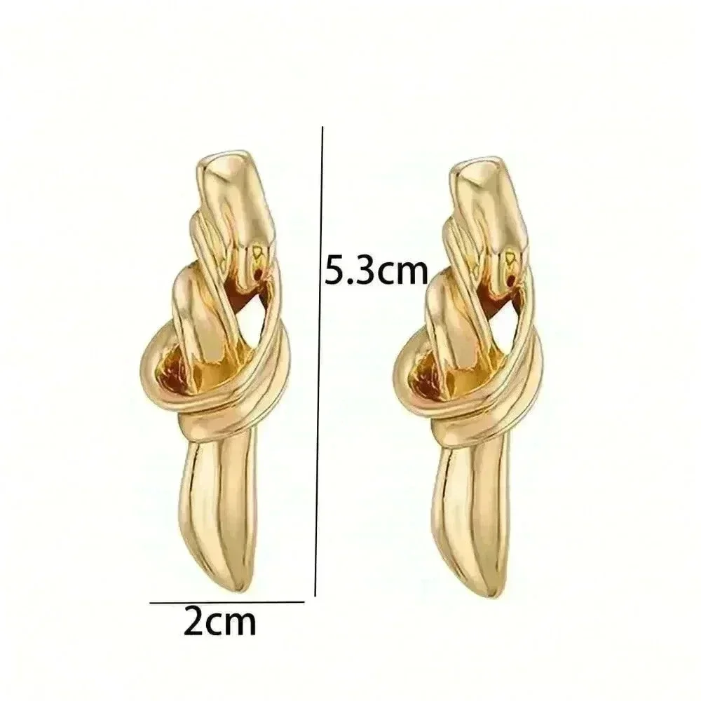 Yellow Gold Women's Knot Decor Earrings
